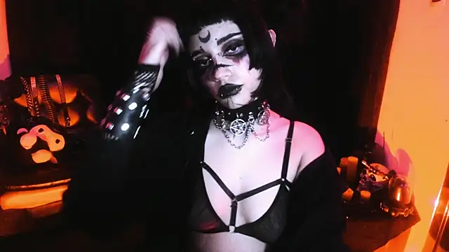 Yueeclipsa online show from 03-23-26, 04:38