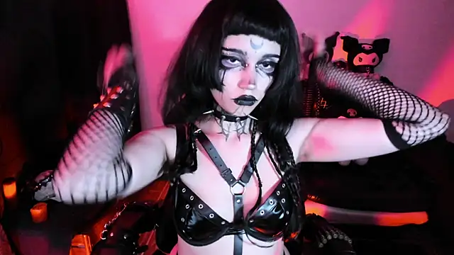 Yueeclipsa online show from 04-06-26, 05:08