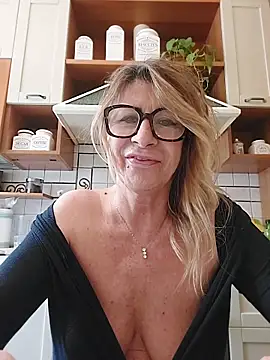 susylux online show from 04-20-26, 04:21