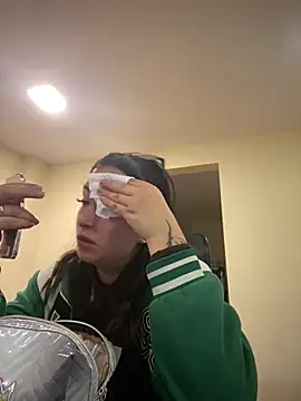 Kloe Novoa online show from 04-17-26, 01:36