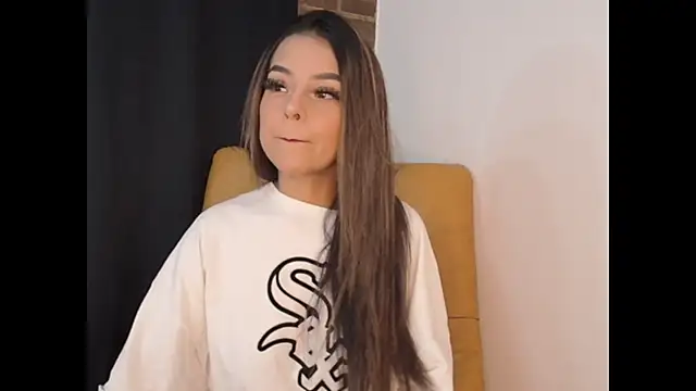 hailey bri online show from 11-07-25, 03:56