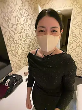 akimix xoxo online show from 04-15-26, 12:12