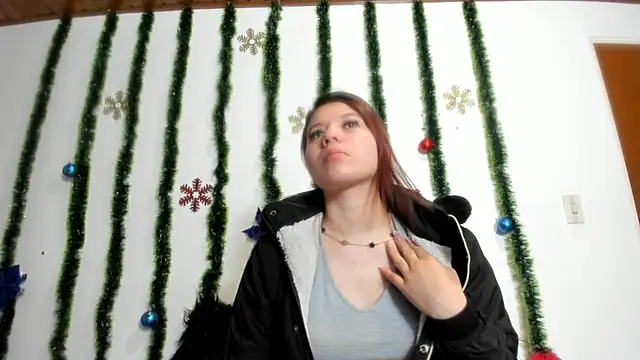 Vanessa Martinz online show from 12-16-25, 12:32