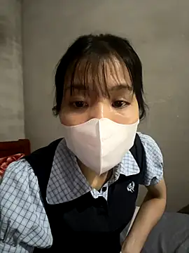 Snapshot of Onno_x chatting on 12-19-25, 04:52 Onno x online show from 12-19-25, 04:52