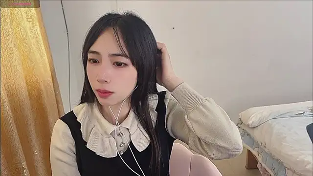 by-Hannah online show from 11-12-25, 05:08