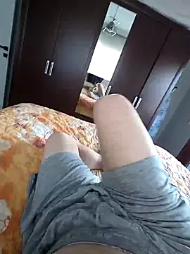 Efe53100 online show from 11-17-25, 04:51