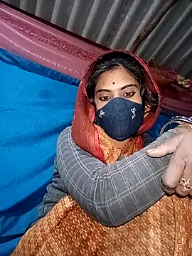 Snapshot of Janvi_babby chatting on 12-17-25, 03:51 Janvi babby online show from 12-17-25, 03:51