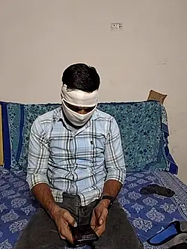 Heena-143 online show from 11-30-25, 11:14