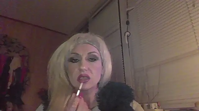 Snapshot of LilaniLoverx chatting on 04-24-26, 10:01 LilaniLoverx online show from 04-24-26, 10:01