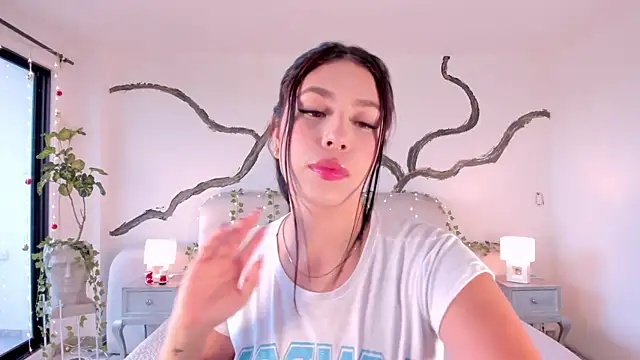 Snapshot of AsiaMillerr_ chatting on 11-28-25, 12:08 AsiaMillerr online show from 11-28-25, 12:08