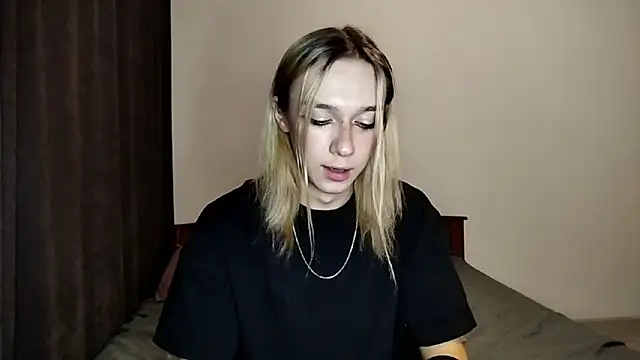 Snapshot of icebenz chatting on 11-26-25, 02:29 icebenz online show from 11-26-25, 02:29