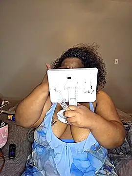 Snapshot of TigOBittiesTheOriginal chatting on 11-17-25, 05:08 TigOBittiesTheOriginal online show from 11-17-25, 05:08