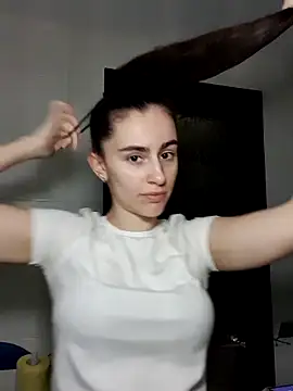 Snapshot of _my_Khaleesi_ chatting on 11-05-25, 07:30 my Khaleesi online show from 11-05-25, 07:30