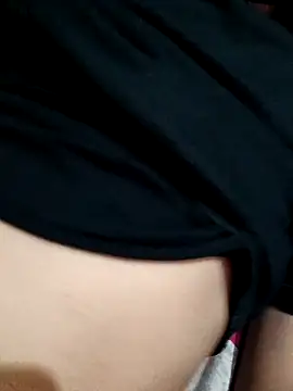 Snapshot of Cutey_neha07 chatting on 11-08-25, 04:29 Cutey neha07 online show from 11-08-25, 04:29