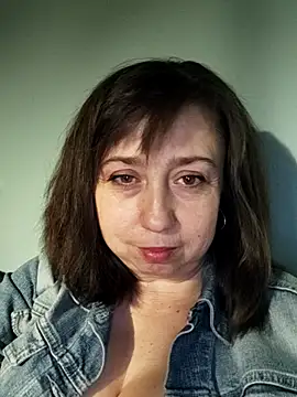 Snapshot of MaryKiki5619 chatting on 03-04-26, 06:58 MaryKiki5619 online show from 03-04-26, 06:58