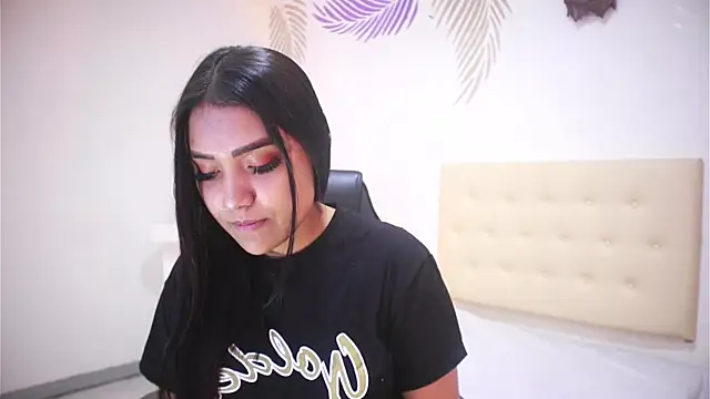 Isabelle Lane online show from 12-02-25, 12:32