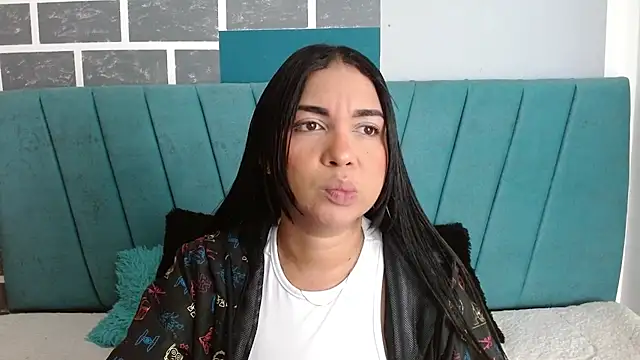 AliceSmity  online show from 12-15-25, 12:09