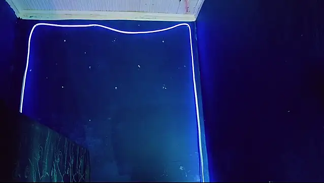 Kloe cardashan online show from 11-17-25, 06:30