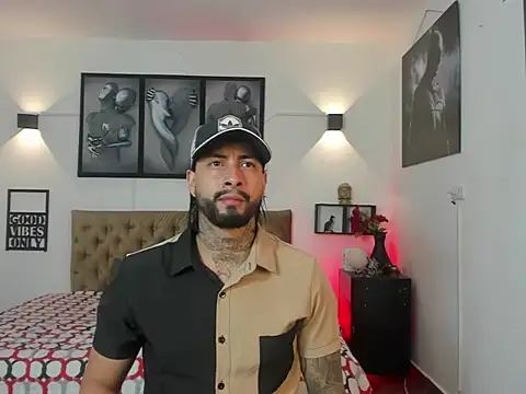 christopher palmerjs online show from 12-05-25, 06:22