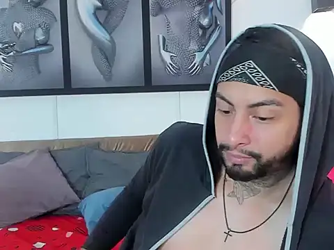 Snapshot of christopher_palmerjs chatting on 01-12-26, 10:37 christopher palmerjs online show from 01-12-26, 10:37