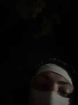 Snapshot of slimshadypt2 chatting on 10-28-25, 02:04 slimshadypt2 online show from 10-28-25, 02:04