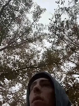 Snapshot of slimshadypt2 chatting on 11-30-25, 05:39 slimshadypt2 online show from 11-30-25, 05:39