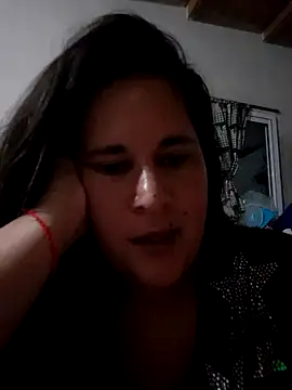Clara Arg online show from 02-04-26, 01:55
