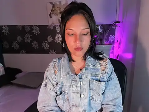 SamaradelaRoux online show from 01-09-26, 07:22