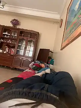 Snapshot of Unique-Man chatting on 11-03-25, 01:01 Unique-Man online show from 11-03-25, 01:01