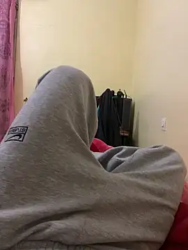 Snapshot of Unique-Man chatting on 01-13-26, 08:58 Unique-Man online show from 01-13-26, 08:58