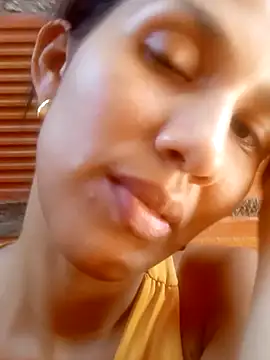 Snapshot of Dorita122 chatting on 11-03-25, 11:04 Dorita122 online show from 11-03-25, 11:04