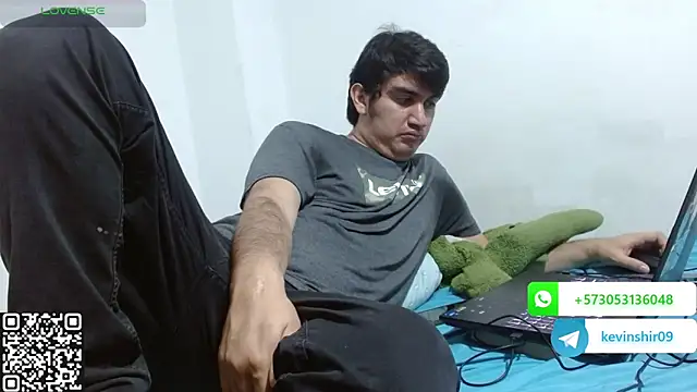 Snapshot of noah_miyake chatting on 03-10-26, 02:55 noah miyake online show from 03-10-26, 02:55