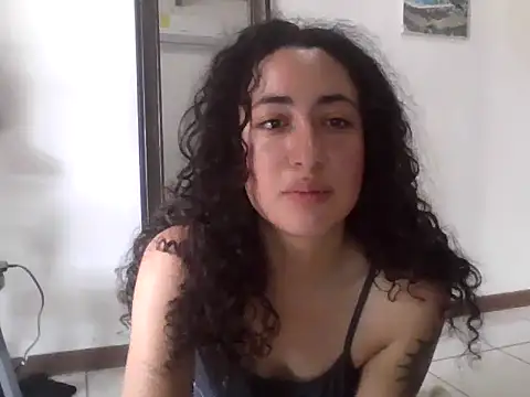 eleganceafterdark online show from 10-26-25, 02:01