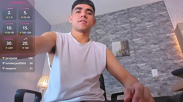 zack joness18 online show from 11-07-25, 04:12