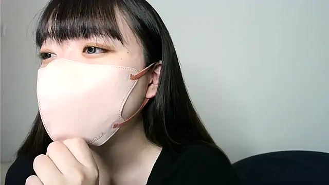 Snapshot of yua_chan00 chatting on 11-04-25, 11:31 yua chan00 online show from 11-04-25, 11:31