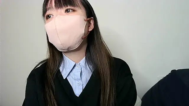 Snapshot of yua_chan00 chatting on 11-08-25, 04:07 yua chan00 online show from 11-08-25, 04:07