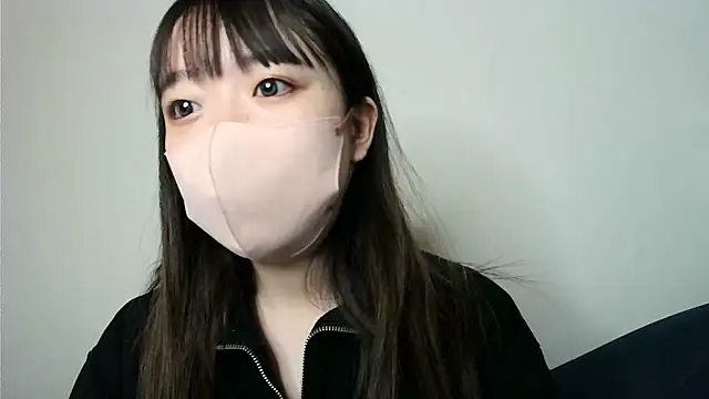 Snapshot of yua_chan00 chatting on 11-22-25, 06:56 yua chan00 online show from 11-22-25, 06:56