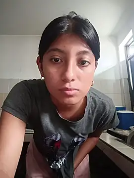 Snapshot of YeseniaRodriguez3 chatting on 03-05-26, 06:04 YeseniaRodriguez3 online show from 03-05-26, 06:04