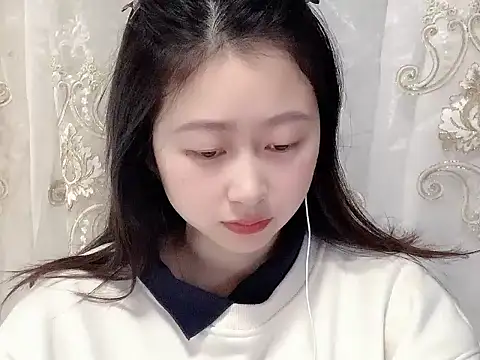 nuannuan35593 online show from 11-17-25, 12:00