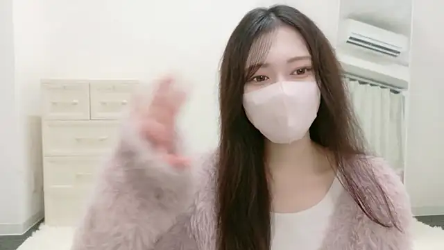 Snapshot of annachan_v chatting on 04-04-26, 03:20 annachan v online show from 04-04-26, 03:20