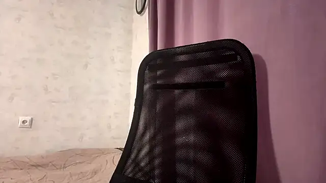 AliceStacy online show from 11-15-25, 09:17