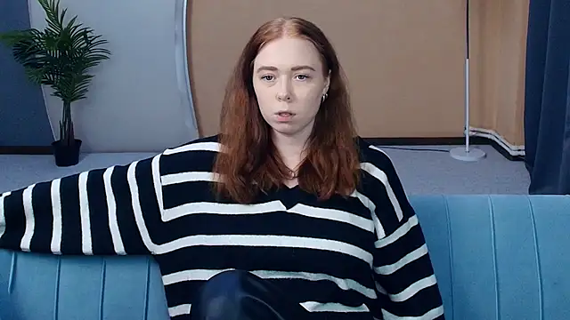 Snapshot of AddieOsler chatting on 07-16-26, 07:53 AddieOsler online show from 07-16-26, 07:53