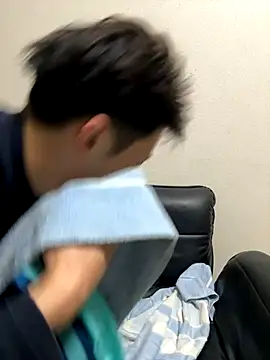 Snapshot of miyabi_yabi chatting on 11-23-25, 01:55 miyabi yabi online show from 11-23-25, 01:55