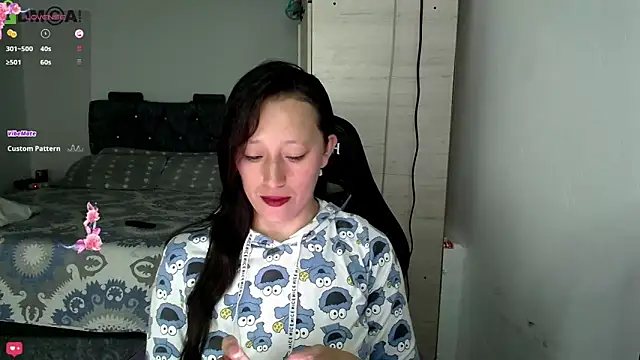 Snapshot of Sunshine_e chatting on 02-20-26, 07:25 Sunshine e online show from 02-20-26, 07:25