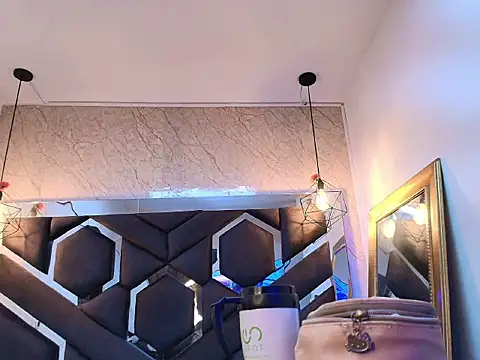 Snapshot of cataleya_sambrano chatting on 11-14-25, 11:31 cataleya sambrano online show from 11-14-25, 11:31