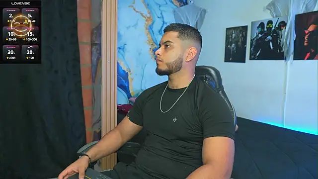 Tiler wolker online show from 12-01-25, 11:43