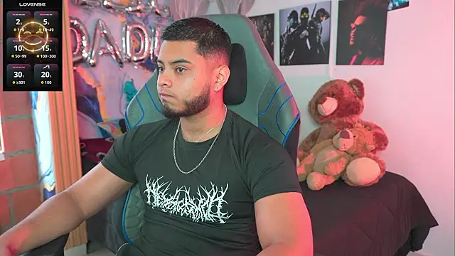 Tiler wolker online show from 03-08-26, 07:17