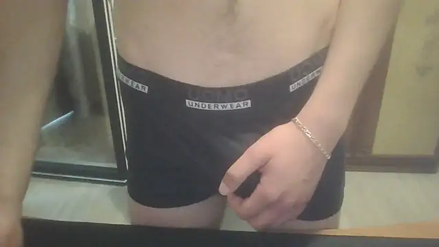 figastrettissima online show from 04-19-26, 03:00