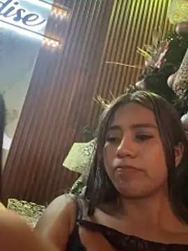 SoriEaston online show from 11-30-25, 06:06