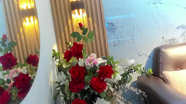 Nayla Monroee online show from 11-26-25, 07:48